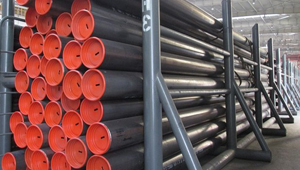 مقارنة مزايا وعيوب اللحامات الملحومة بين الأنابيب الفولاذية الحلزونية والأنابيب الفولاذية ذات التماس المستقيم