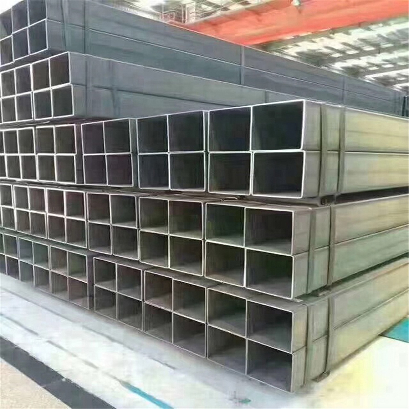 أنبوب مستطيل من الفولاذ الطري